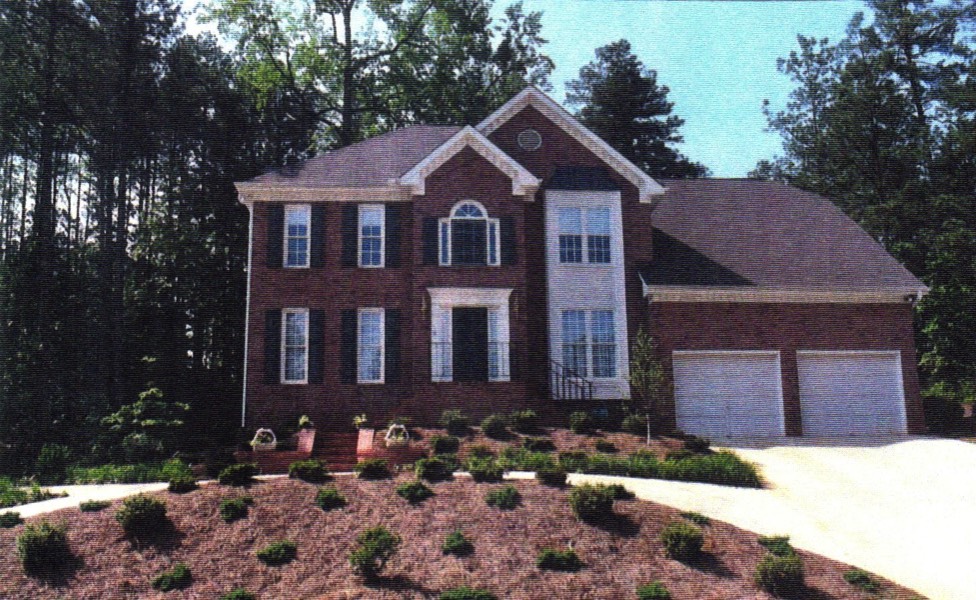 Hillside circular driveway